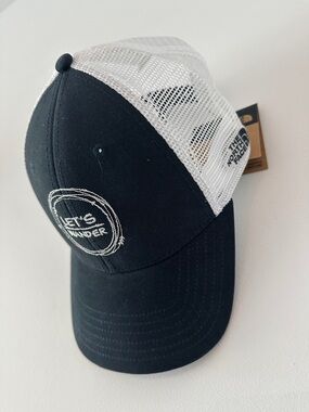 The North Face Black & White Mesh Logo Trucker Hat